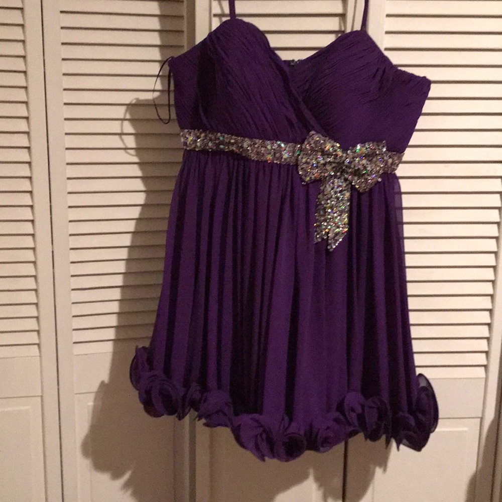 violet purple BRAND NEW COCKTAIL DRESS size 16 with straps